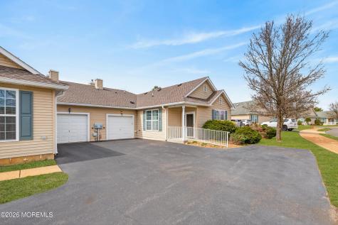 4 Winkle Court Manchester NJ 08759