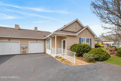 4 Winkle Court Manchester NJ 08759