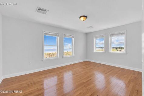 655 Front Street Union Beach NJ 07735