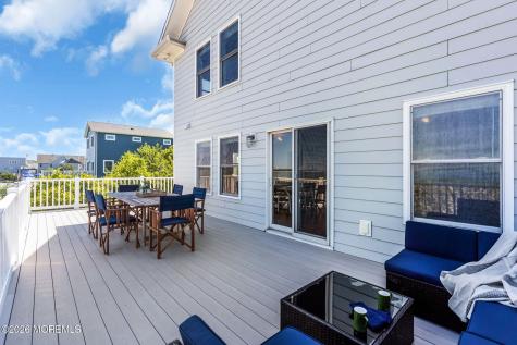 655 Front Street Union Beach NJ 07735