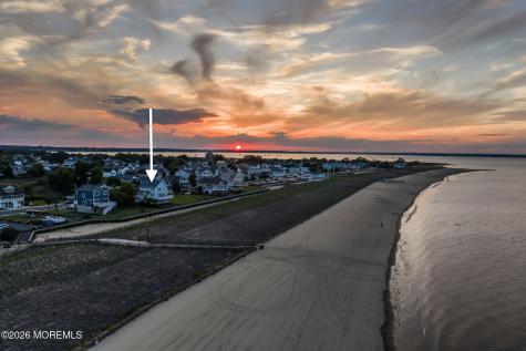 655 Front Street Union Beach NJ 07735