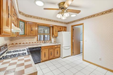 60 Pelican Drive Bayville NJ 08721