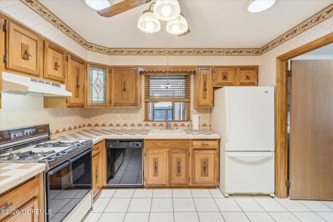 60 Pelican Drive Bayville NJ 08721