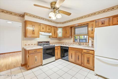 60 Pelican Drive Bayville NJ 08721