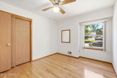 60 Pelican Drive Bayville NJ 08721