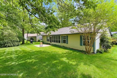 89 Morning Glory Lane Whiting NJ 08759