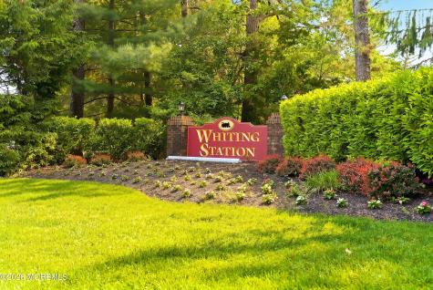 89 Morning Glory Lane Whiting NJ 08759