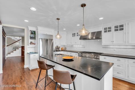 82 Conover Lane Red Bank NJ 07701