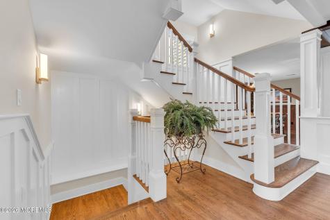 82 Conover Lane Red Bank NJ 07701