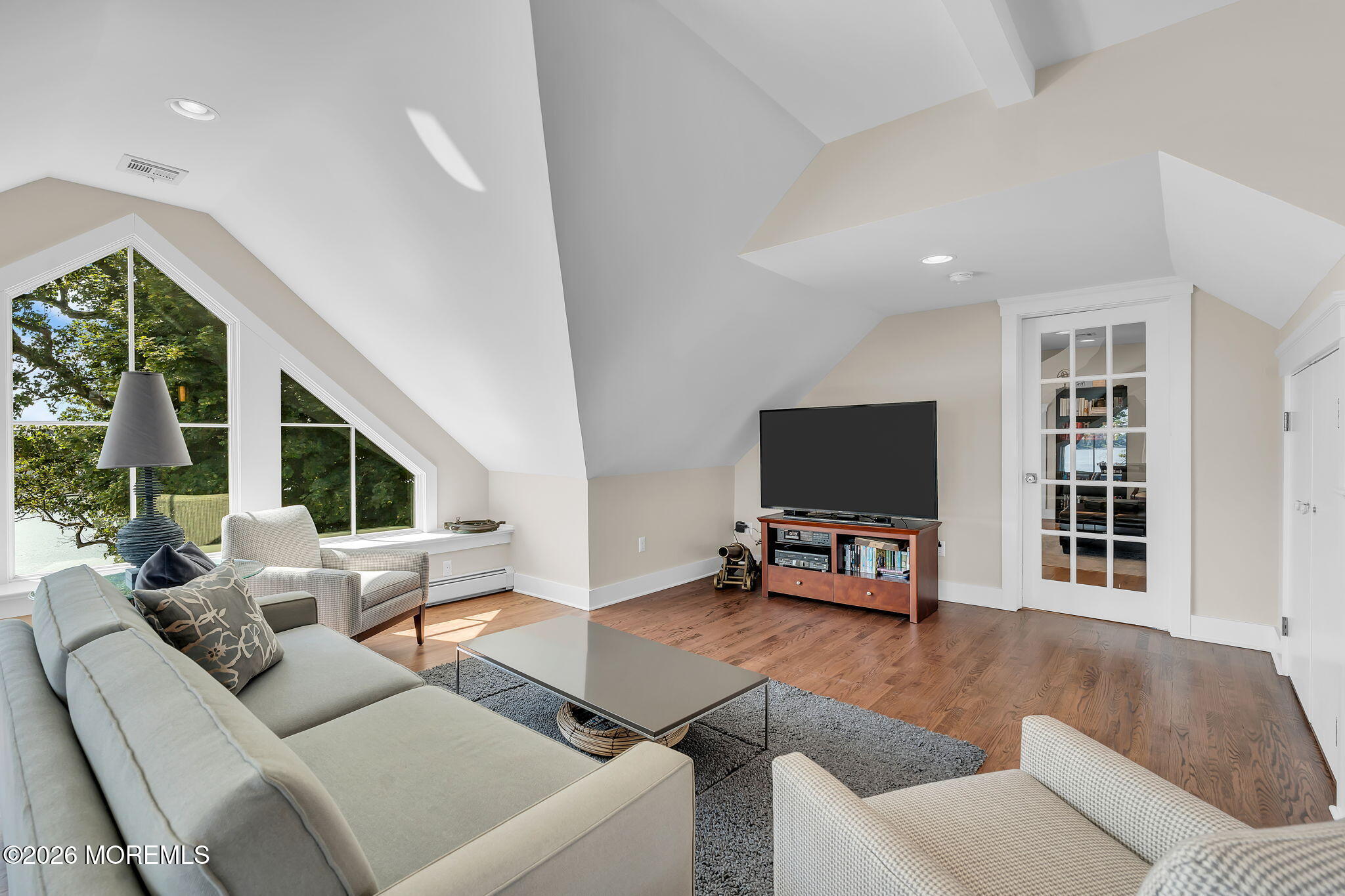 82 Conover Lane Red Bank NJ 07701
