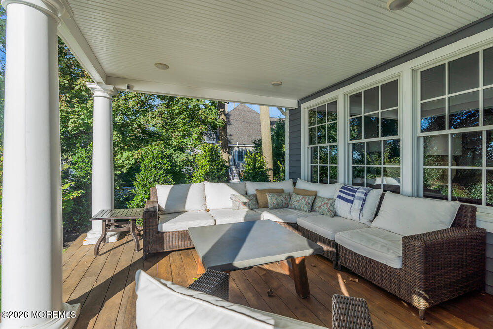 82 Conover Lane Red Bank NJ 07701