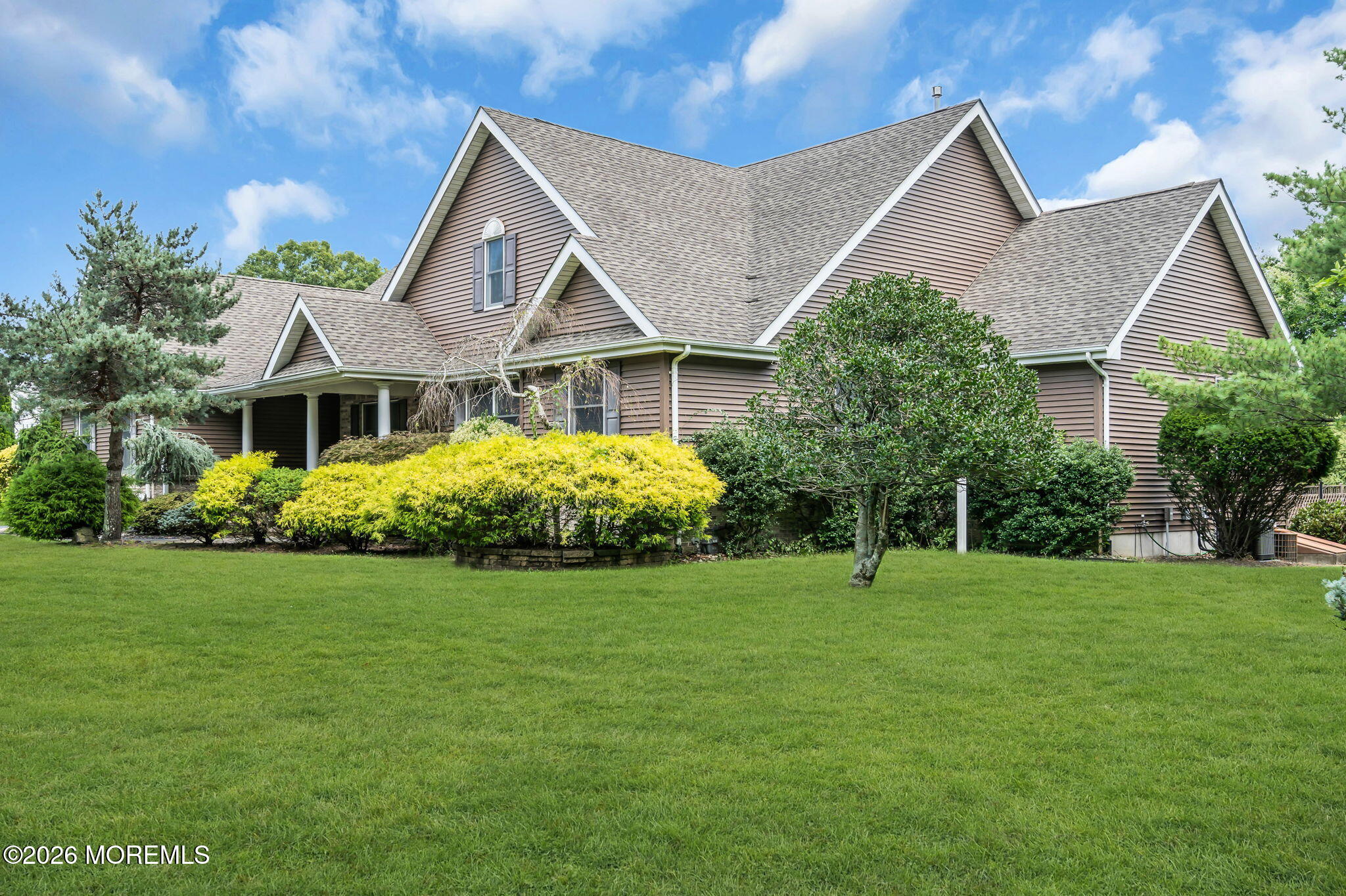 2303 Donna Dee Court Toms River NJ 08755