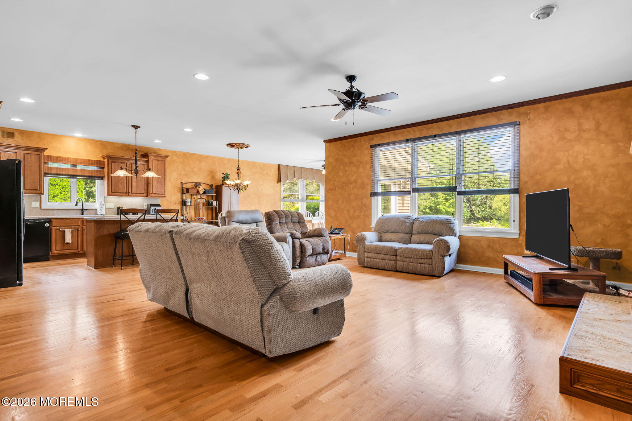 2303 Donna Dee Court Toms River NJ 08755