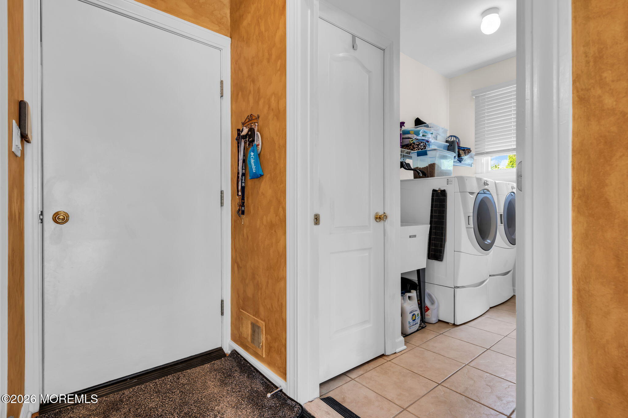 2303 Donna Dee Court Toms River NJ 08755