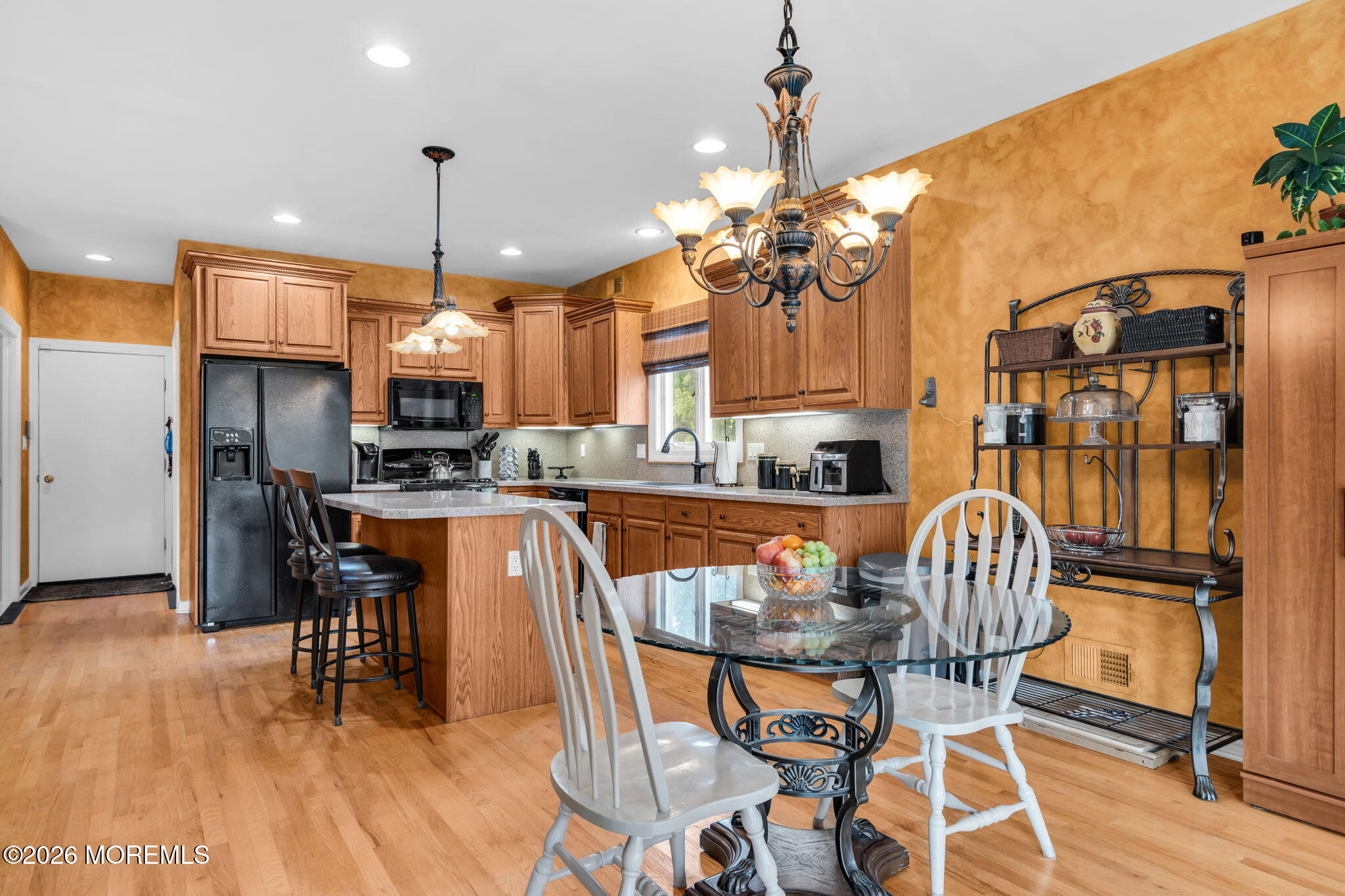 2303 Donna Dee Court Toms River NJ 08755