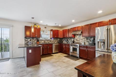 725 Prospect Avenue Union Beach NJ 07735