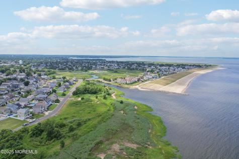 725 Prospect Avenue Union Beach NJ 07735