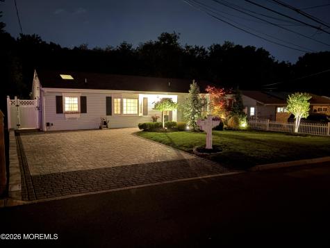 24 Brandeis Road Old Bridge NJ 08857