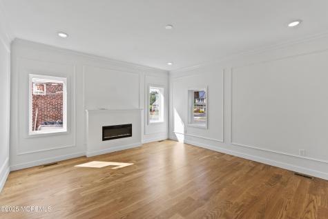 14A New Brunswick Avenue Matawan NJ 07747