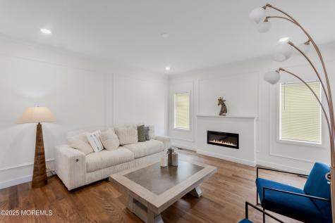 14A New Brunswick Avenue Matawan NJ 07747