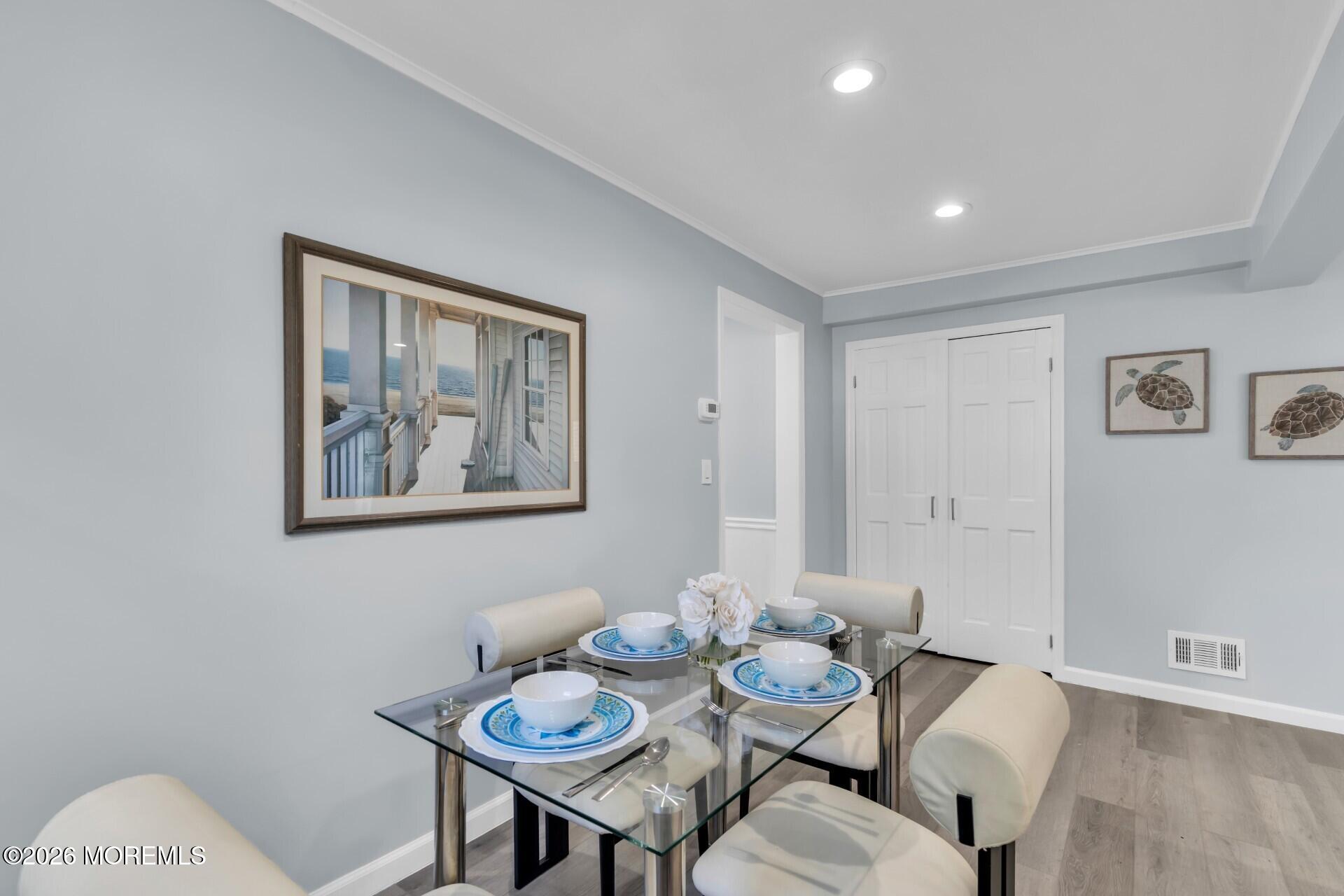 323 Monmouth Avenue Leonardo NJ 07737