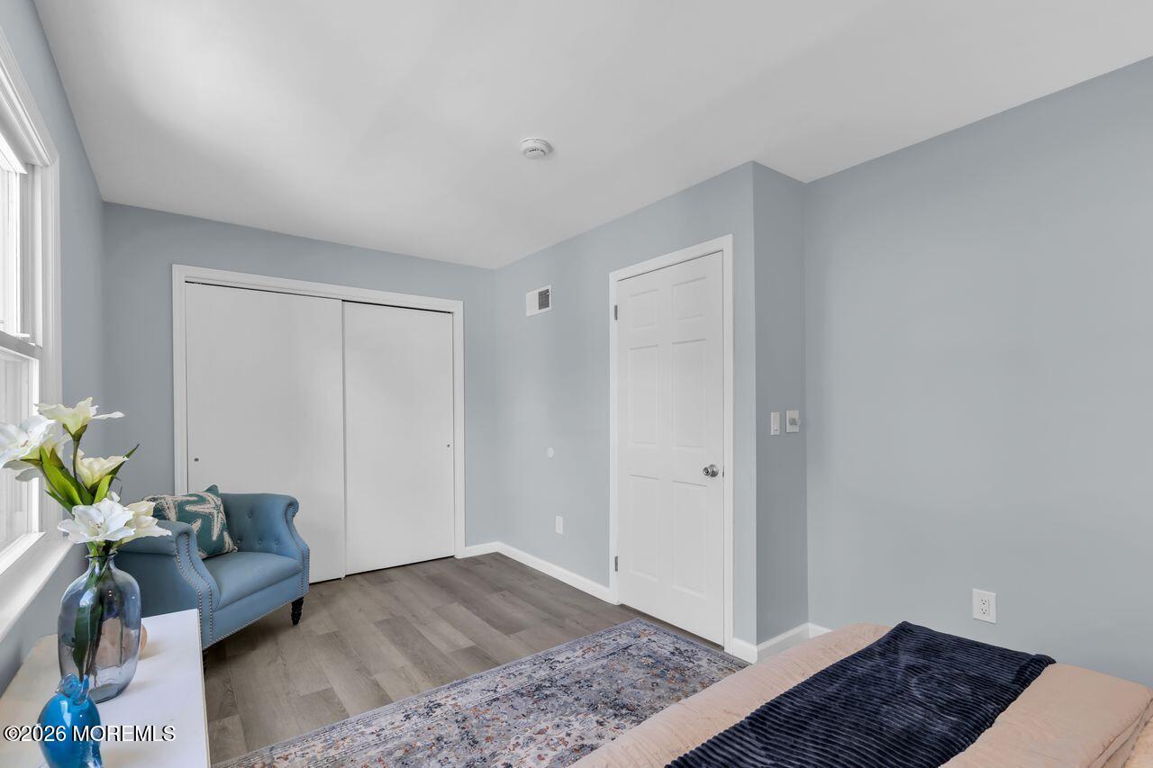 323 Monmouth Avenue Leonardo NJ 07737