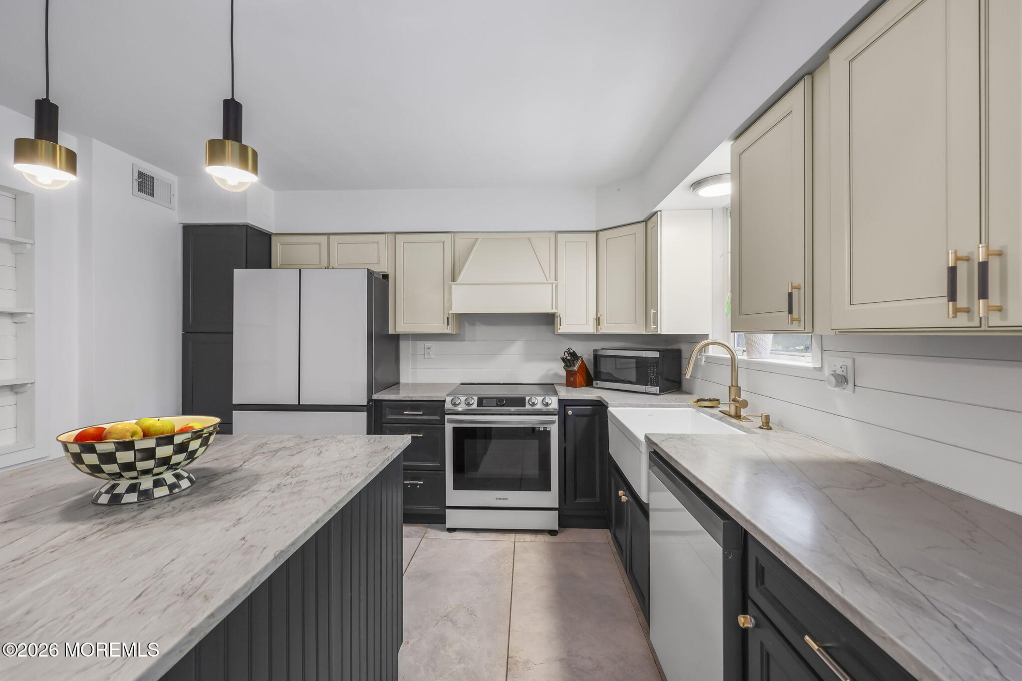 8 Ashton Drive Voorhees NJ 08043