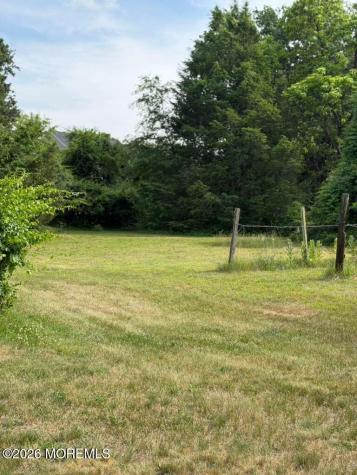 85 Pergola Avenue Monroe NJ 08831