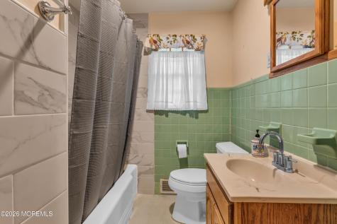 45 Beechwood Terrace Matawan NJ 07747