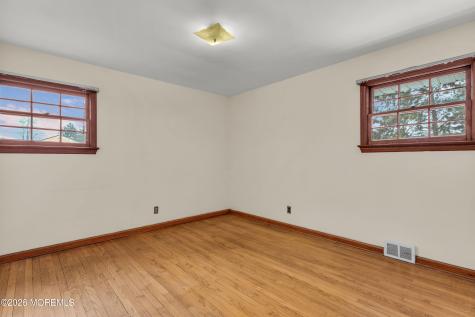 45 Beechwood Terrace Matawan NJ 07747