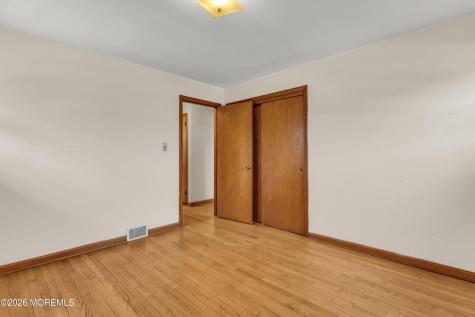 45 Beechwood Terrace Matawan NJ 07747