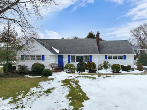 45 Beechwood Terrace Matawan NJ 07747