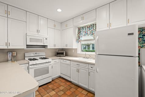 315 Allen Avenue Allenhurst NJ 07711