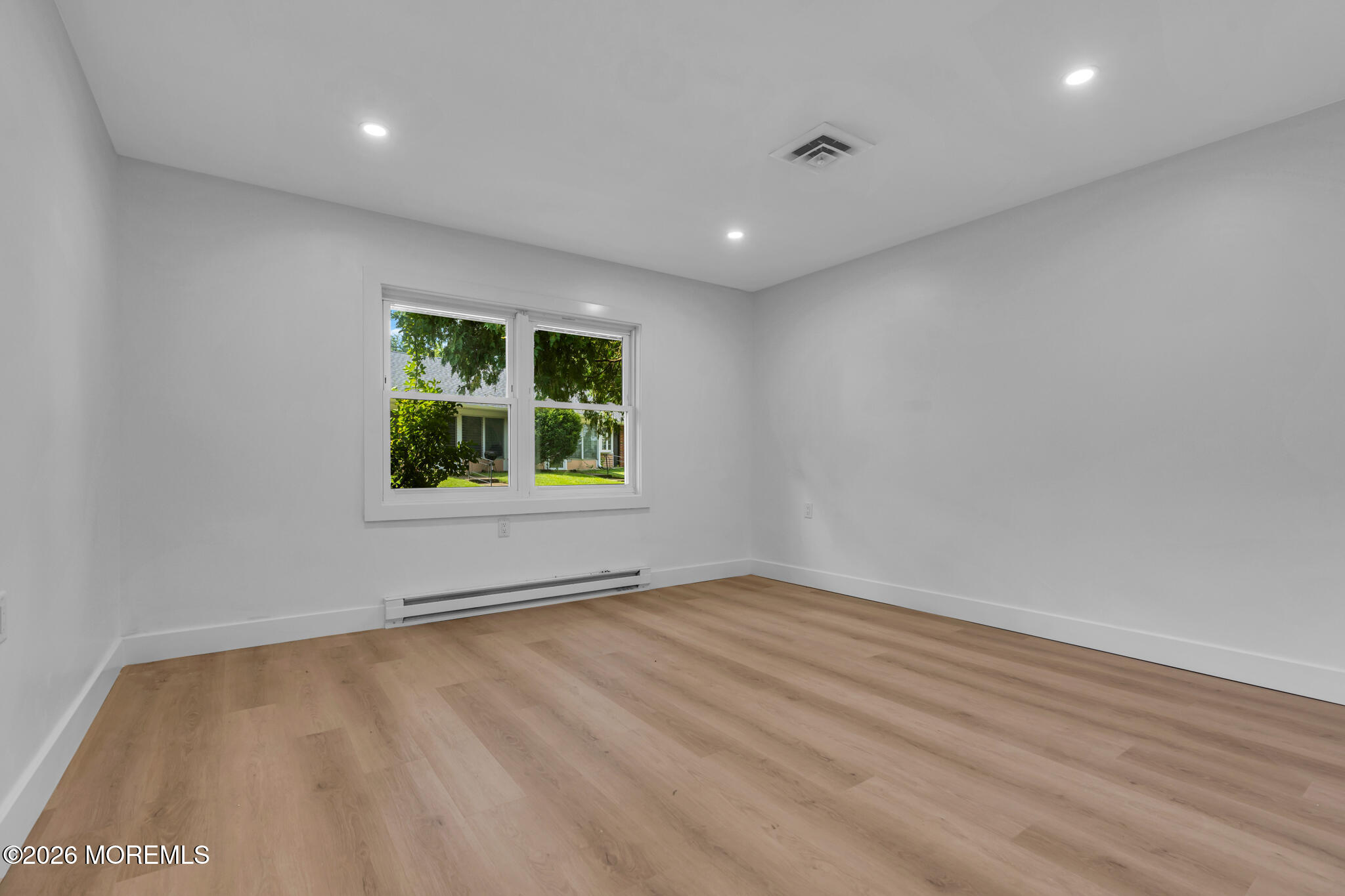 522A Thornbury Court Lakewood NJ 08701