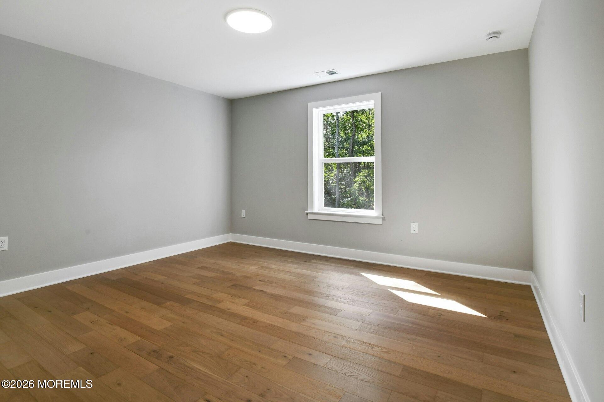 2 Railroad Avenue Bayville NJ 08721