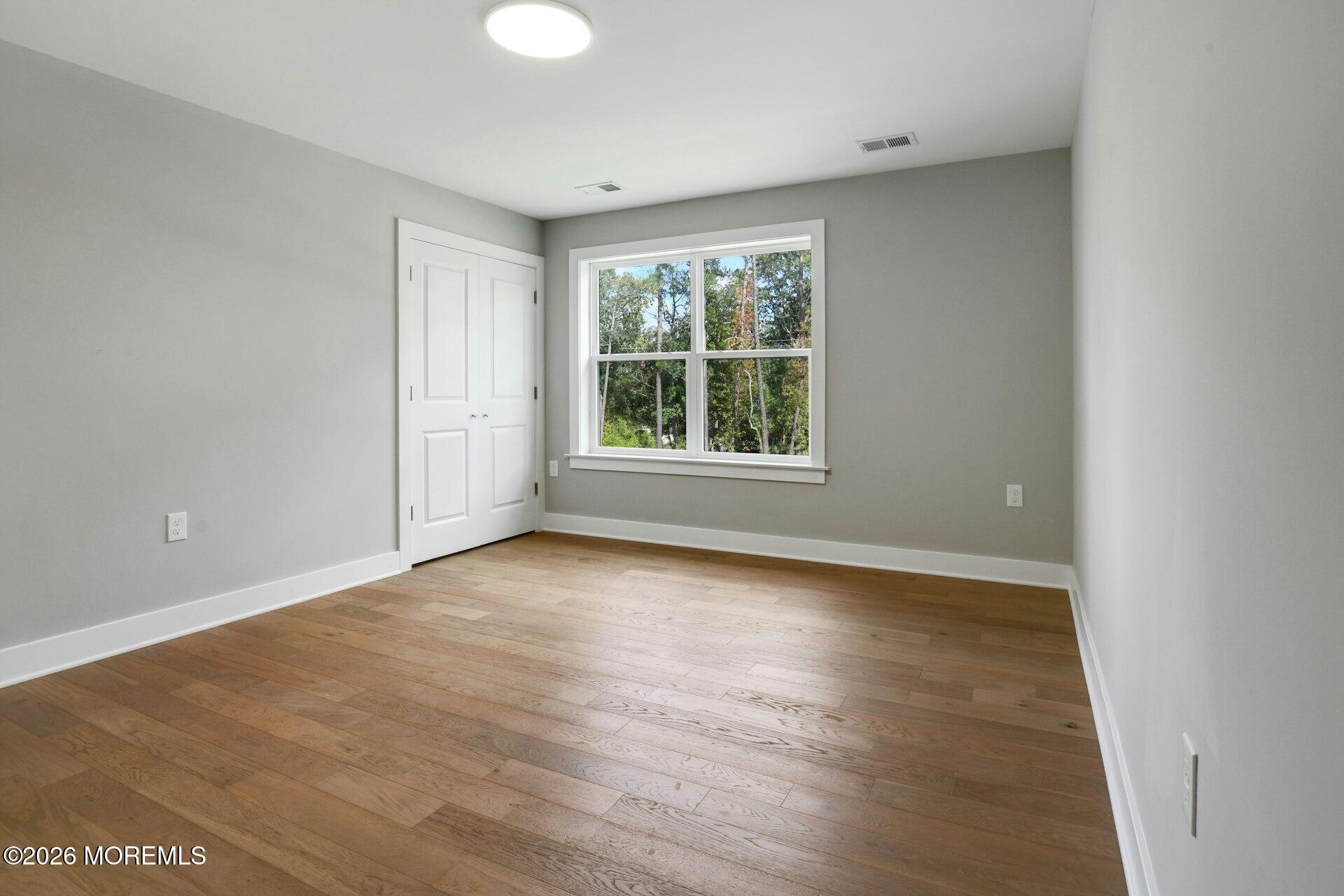 2 Railroad Avenue Bayville NJ 08721