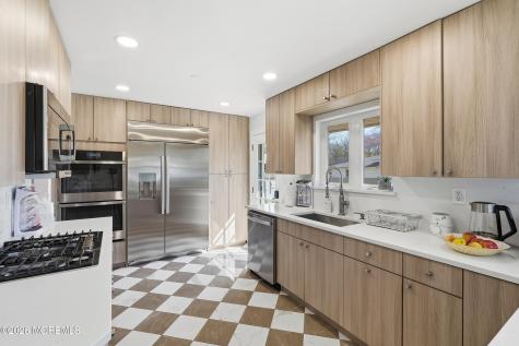 227 Chatham Avenue Oakhurst NJ 07755