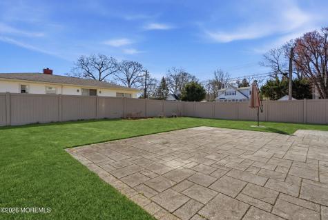 227 Chatham Avenue Oakhurst NJ 07755