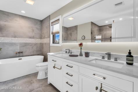 57 Club House Road Brick NJ 08723