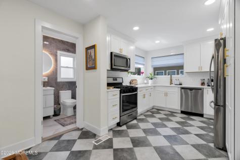 330 Murray Avenue Englewood NJ 07631
