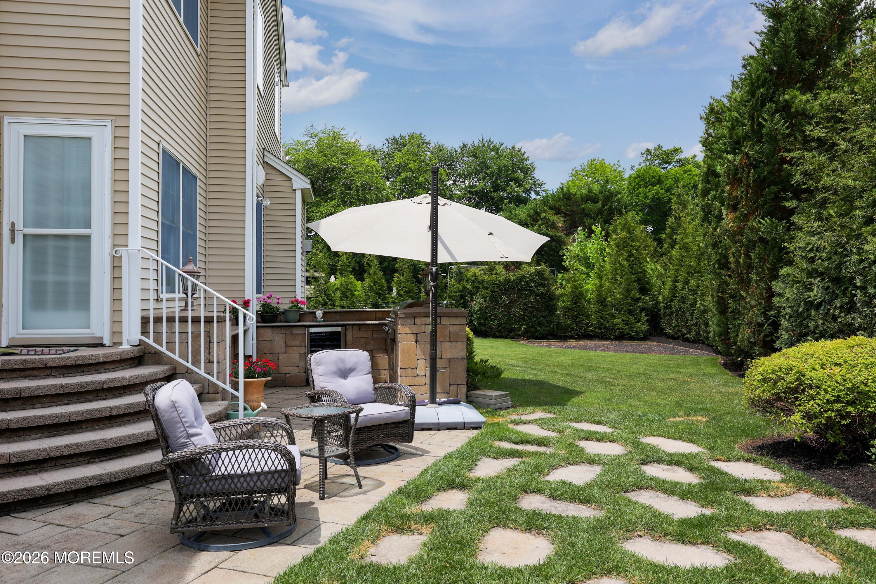 24 Kipling Way Manalapan NJ 07726