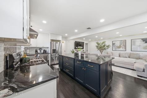 22 Macedulski Terrace South Amboy NJ 08879