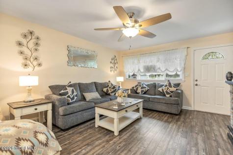 13 Roland Place Hazlet NJ 07730