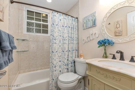 13 Roland Place Hazlet NJ 07730