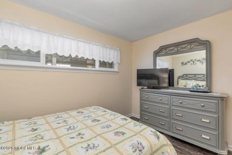 13 Roland Place Hazlet NJ 07730