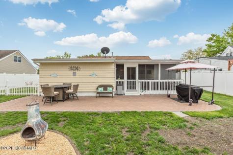 13 Roland Place Hazlet NJ 07730