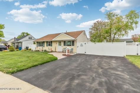 13 Roland Place Hazlet NJ 07730