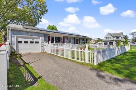 1188 Whittier Avenue Toms River NJ 08753
