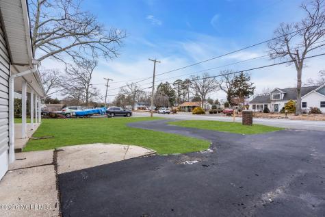 109 Laurel Boulevard Lanoka Harbor NJ 08734