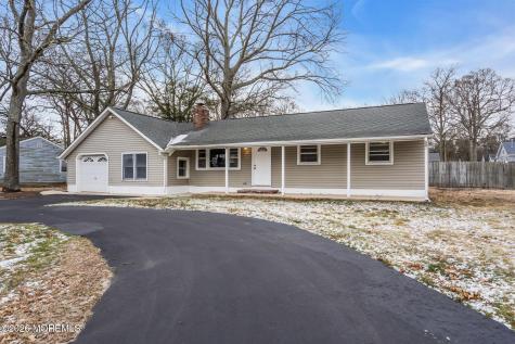 109 Laurel Boulevard Lanoka Harbor NJ 08734